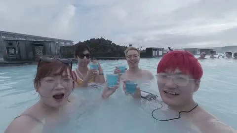蓝湖温泉