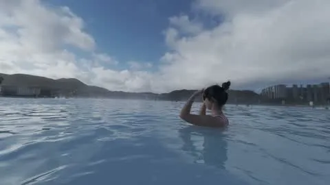 蓝湖温泉