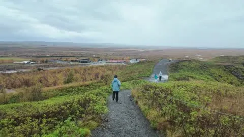 下山