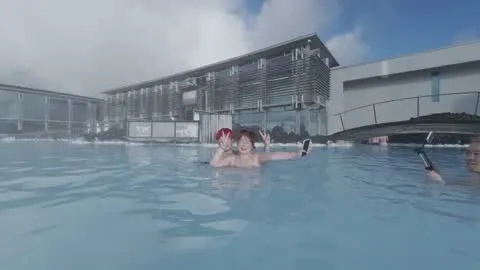 蓝湖温泉