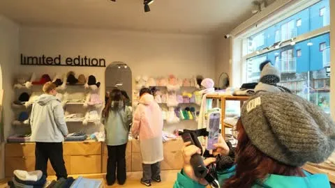 花儿与少年同款帽子店打卡