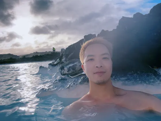 蓝湖温泉