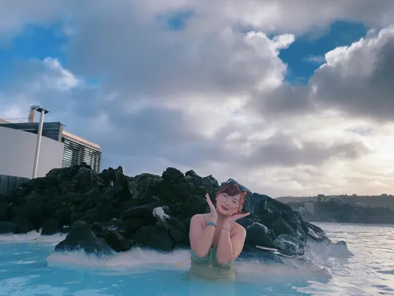 蓝湖温泉