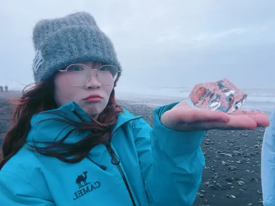 钻石沙滩，人手一块「钻石」